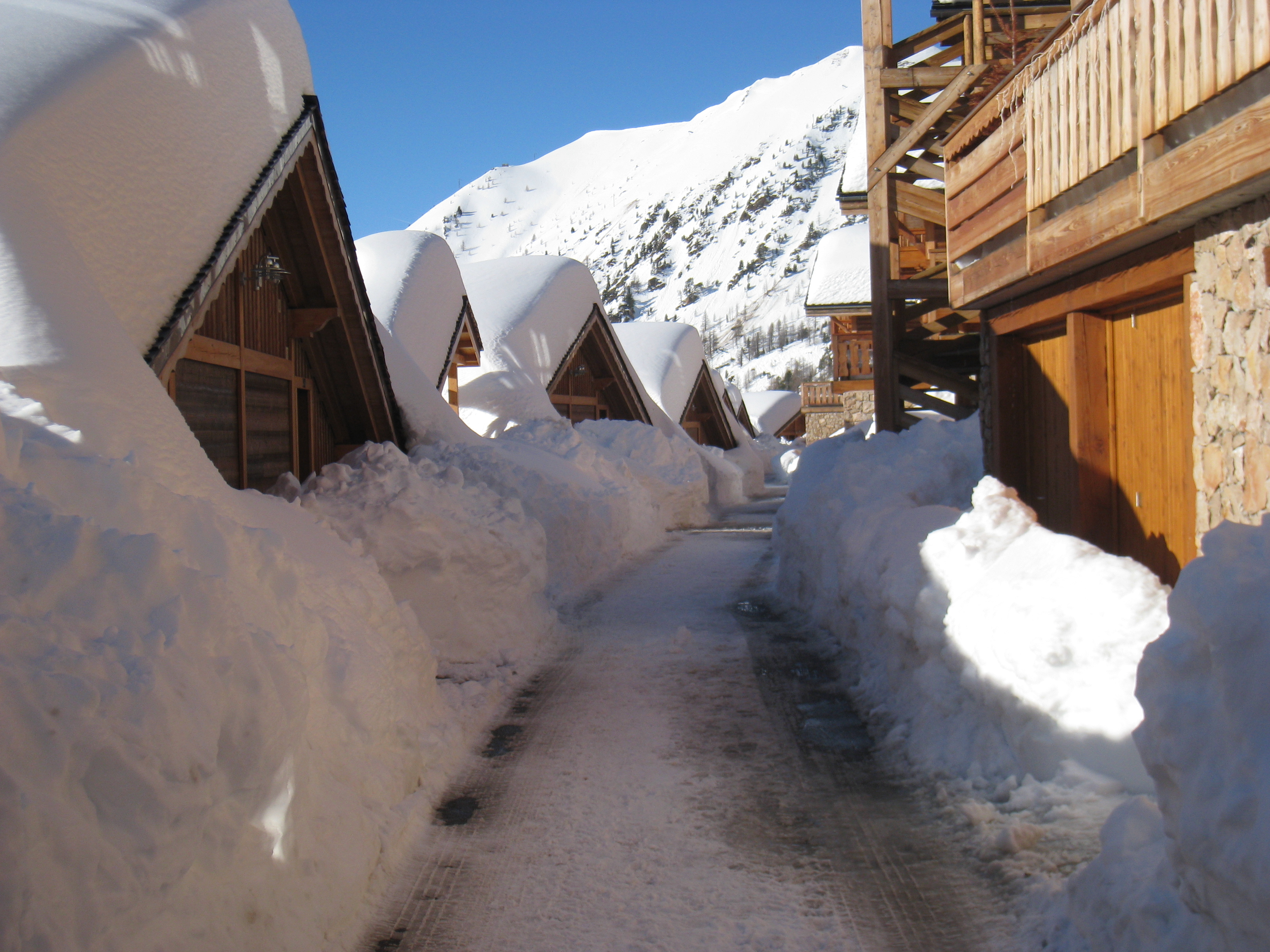 rue-des-chalets-692364eb0d896612353491.jpg